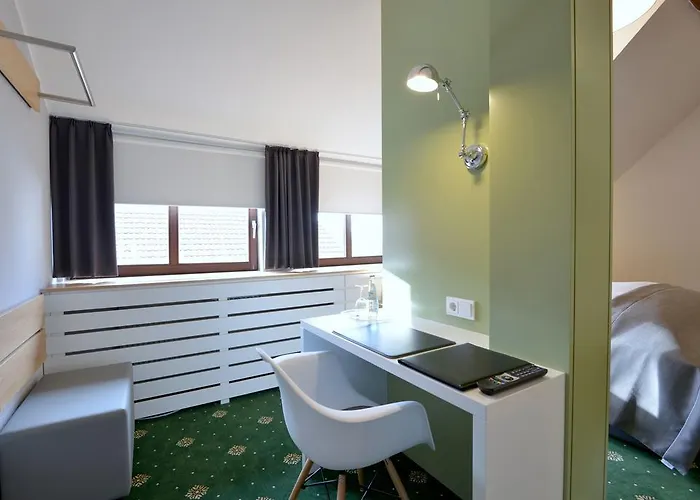 호텔 Restaurant Waldesruh 3*